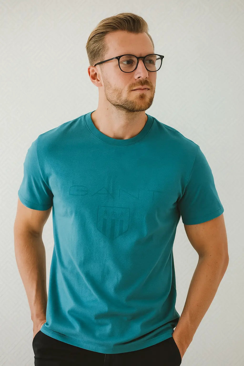 Gant T-Shirt Herren Grüne Rundhalsausschnitt Chest Wappen